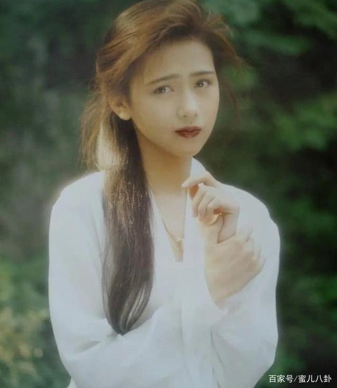 Kudo Shizuka thời trẻ đầy xinh đẹp và cá tính, là nguyên mẫu của nhân vật Ran Mori