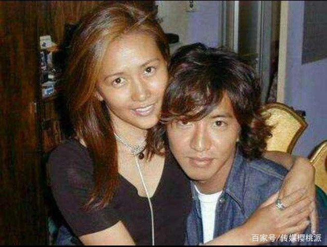 Một số ảnh hiếm của cặp đôi 