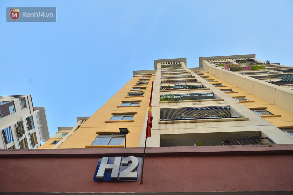 Chiều 23/5, Trung tâm Kiểm soát Bệnh tật Hà Nội báo cáo kết quả điều tra liên quan nam sinh 11 tuổi, trú tại Park 11, Park Hill, khu đô thị Times City, phường Mai Động, quận Hoàng Mai, dương tính SARS-CoV-2