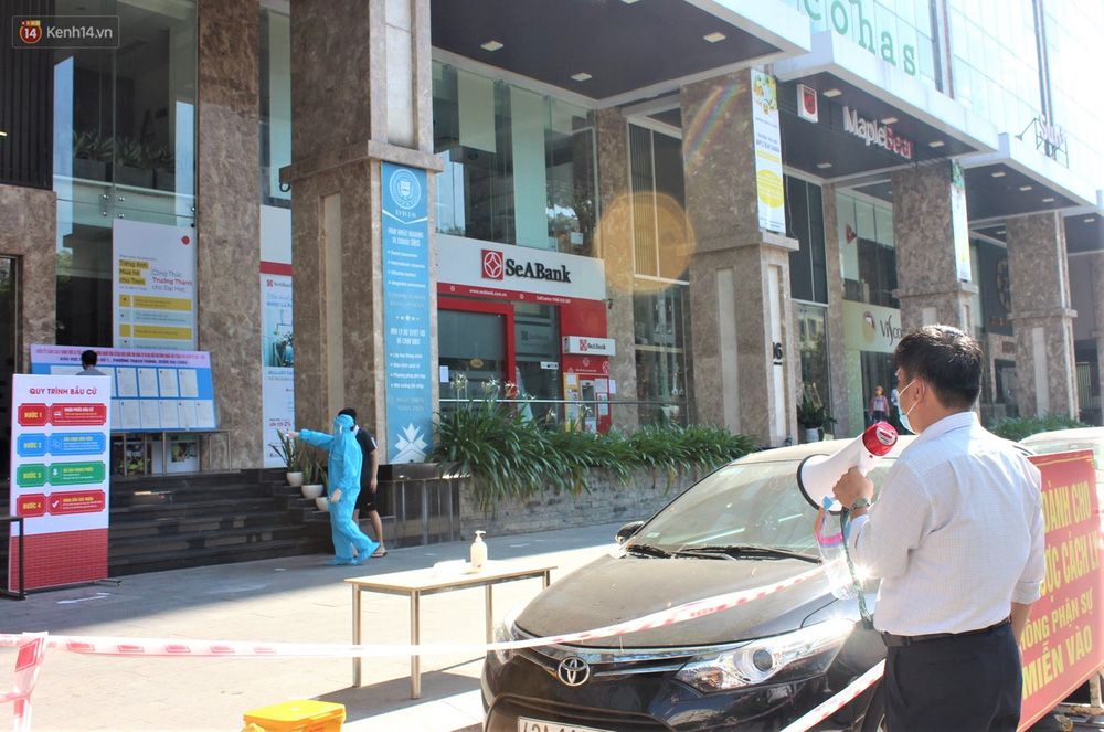 Đà Nẵng hiện có 41 cơ sở cách ly tập trung, 29 khu vực bị phong tỏa, 51 khu vực được lập chốt hạn chế ra vào, 100 điểm nóng COVID-19 với hơn 6000 trường hợp F1, F2 của bệnh nhân mắc Covid-19 hiện đang cách ly tập trung và cách ly tại nhà