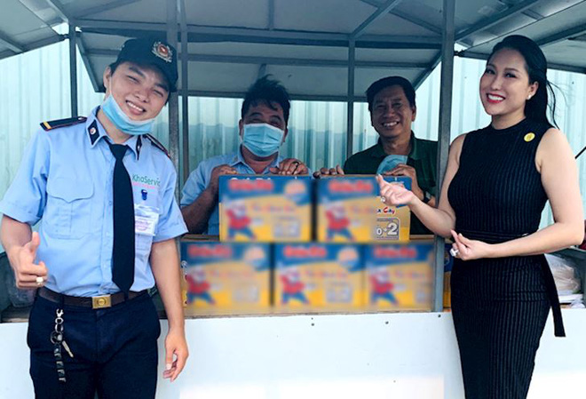 Phi Thanh Vân cũng là người thường xuyên có các hoạt động từ thiện