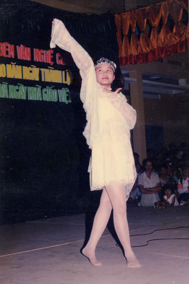 Vy Oanh ngày bé là người lanh lợi, hoạt bát