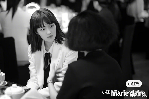 Mỹ nhân thế hệ gen Z Văn Kỳ cũng có hình ảnh cực kỳ ấn tượng