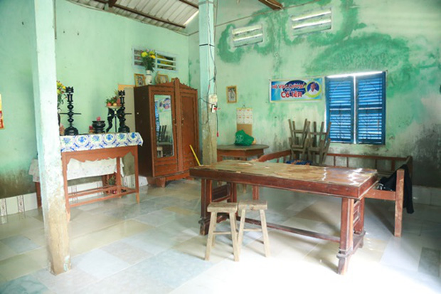 Được biết, loạt ảnh được chụp cách đây khá lâu trước khi con nuôi Phi Nhung trở nên nổi tiếng