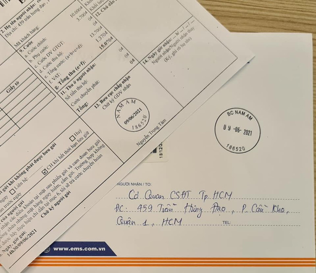 Hình ảnh đơn tố giác Thủy Tiên liên quan đến việc từ thiện miền Trung đang gây xôn xao