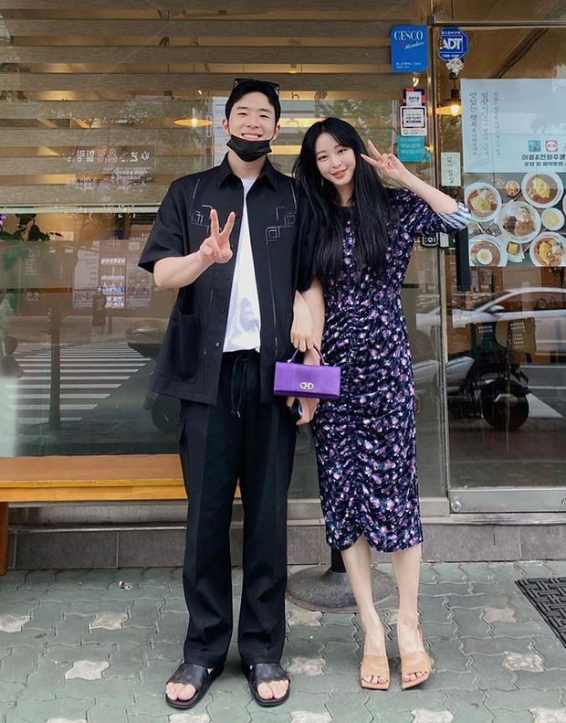 Nữ diễn viên cũng cảm thấy bức xúc với cách Viện Garo Sero bàn luận về bạn trai hiện tại của cô