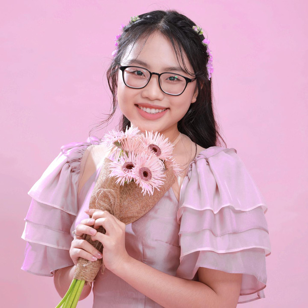 Phương Mỹ Chi là gương mặt nổi tiếng nhất nhì trong dòng nhạc dân ca