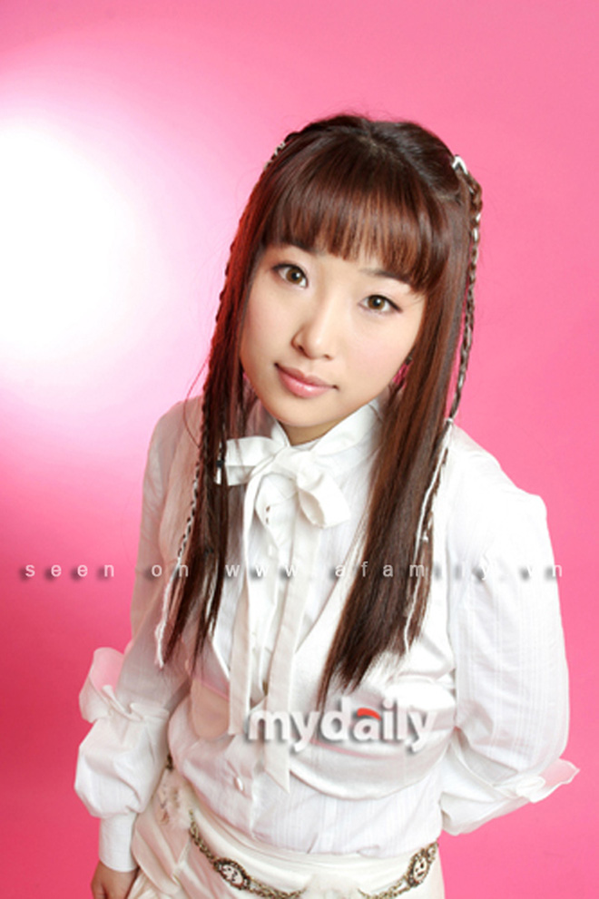 Lee Eun Mi ra đi khi chỉ mới 24 tuổi, khiến công chúng vô cùng bàng hoàng và đau xót