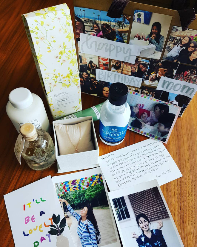 Bà xã Cha In Pyo hạnh phúc khoe bữa tiệc sinh nhật do 3 con tổ chức