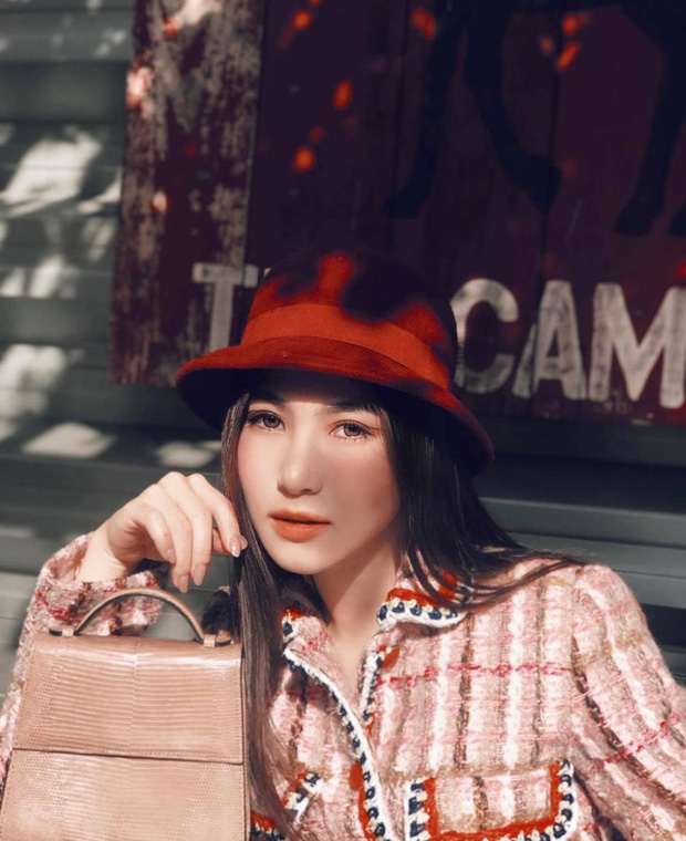 Hương Tràm nay đã lấy lại sự lạc quan, vui vẻ khi thay đổi môi trường sống