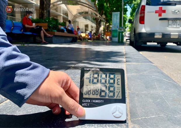 Nhiệt độ được đo tại khu vực người nhà bệnh nhân ngồi khoảng 47,5 độ C