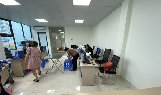 Trụ sở Công ty cổ phần Tập đoàn Nam Hà Nội rộng khoảng 20m2. Ảnh: Quang Thế.