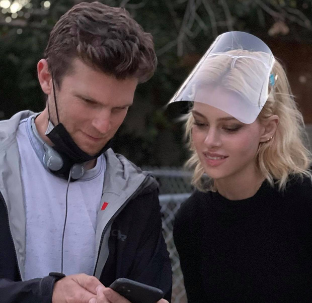 Thực chất, chiếc bụng bầu chỉ là đồ 