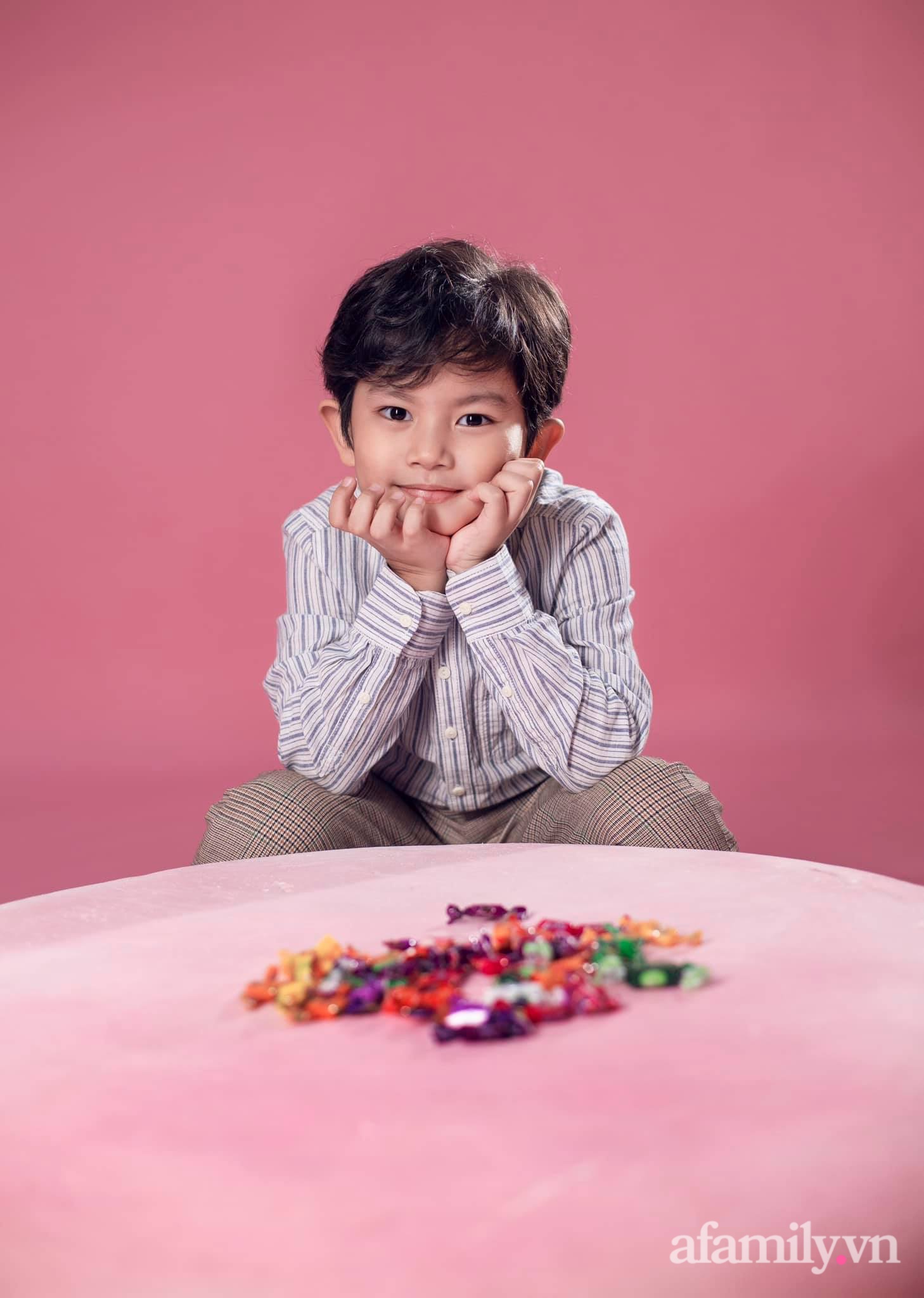 Kubi ước mơ trở thành một nghệ sĩ hoạt động như các thành viên của nhóm nhạc BTS. 