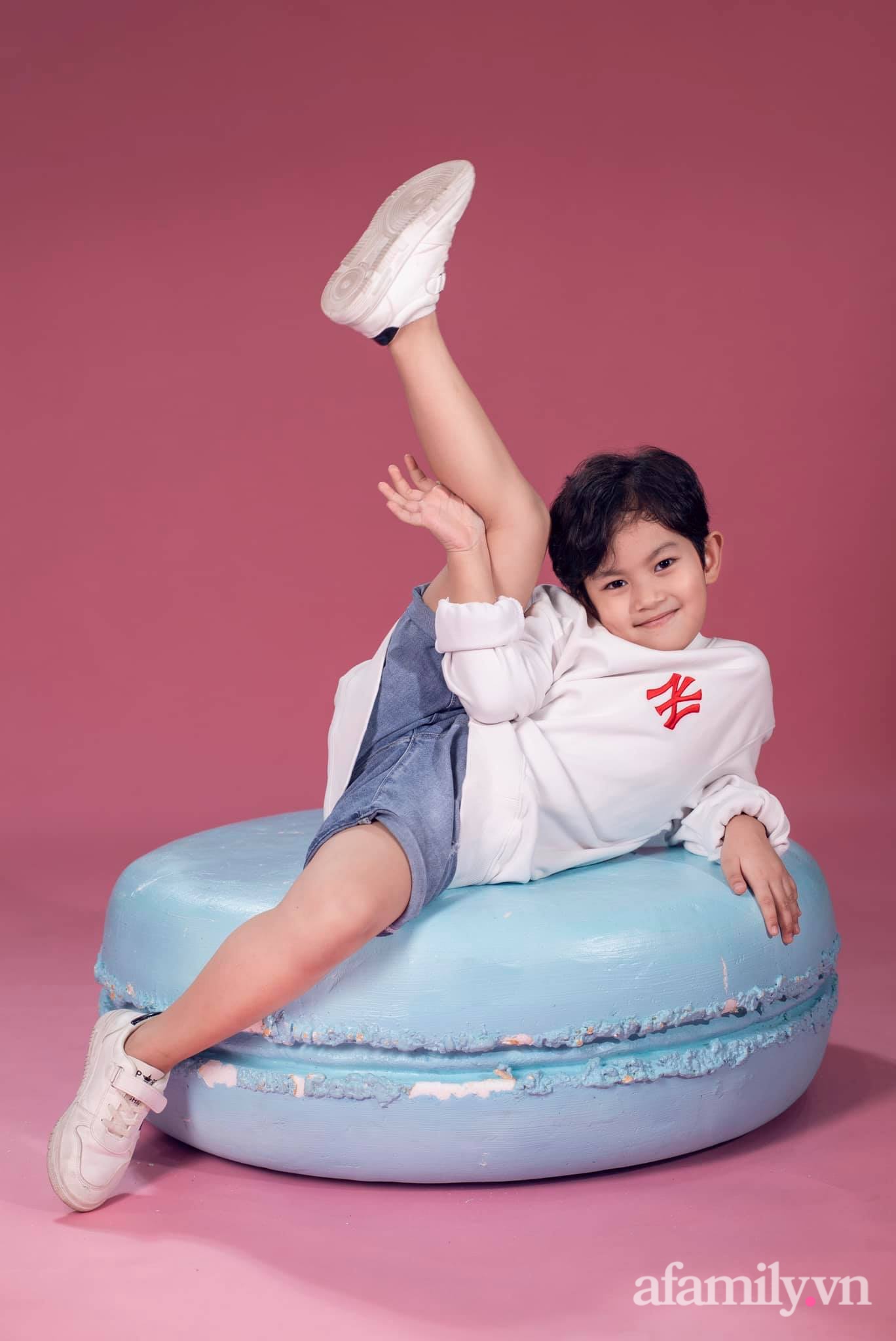 Bé Kubi hiện được 6 tuổi, ngày càng lớn và đáng yêu.