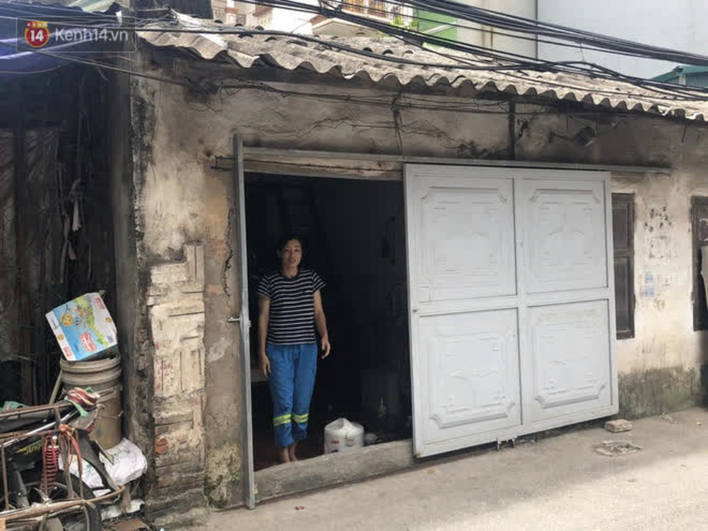 Căn phòng trọ rộng khoảng 15m2, nơi gia đình 4 người nhà chị Phương sinh sống, mỗi tháng tiền thuê hết 1,5 triệu