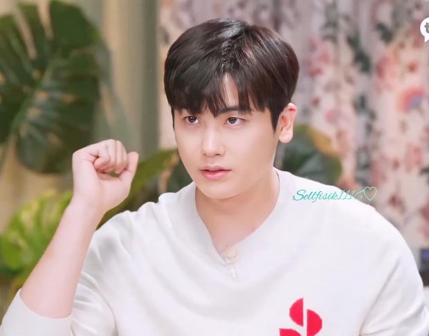 Quả thật, Park Hyung Sik là mảnh ghép không thể thiếu của hội bạn mỹ nam cực phẩm