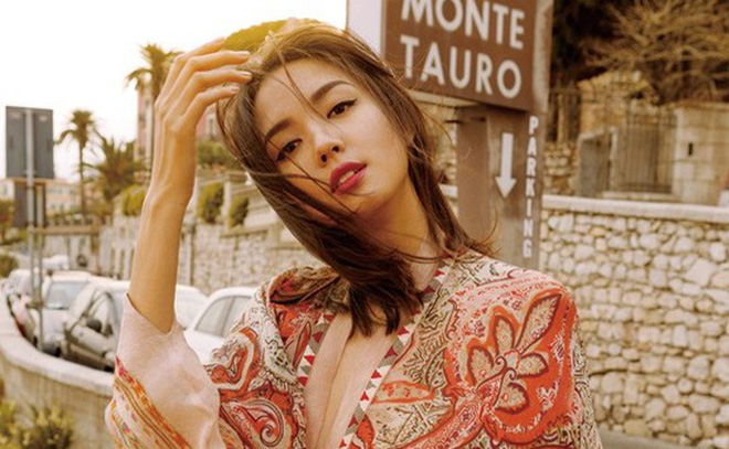 Mặc dù trở thành mẹ bỉm nhưng Trương Tử Lâm vẫn là khuôn mặt đắt show, được các nhãn hàng và sự kiện để ý. Visual của nàng hậu ở tuổi 37 vẫn rất rạng ngời, xinh đẹp khiến ai cũng phải ngưỡng mộ