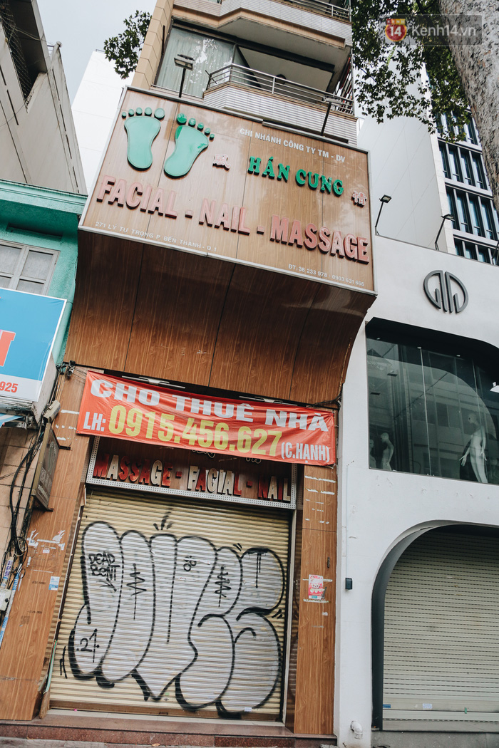 Nhiều căn nhà ở trung tâm TP.HCM chưa có ai thuê vì dịch Covid-19 đang diễn biến phức tạp