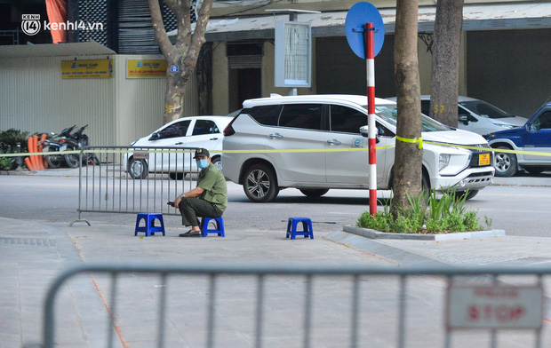 Ông H. tiếp xúc với F0 N.Đ.M., nam, 35 tuổi, trú tại phường Nghĩa Đô, quận Cầu Giấy, công tác tại Trung tâm Nghiên cứu thiết kế Cơ khí thuộc Viện Cơ khí Năng lượng và Mỏ - Vinacomin