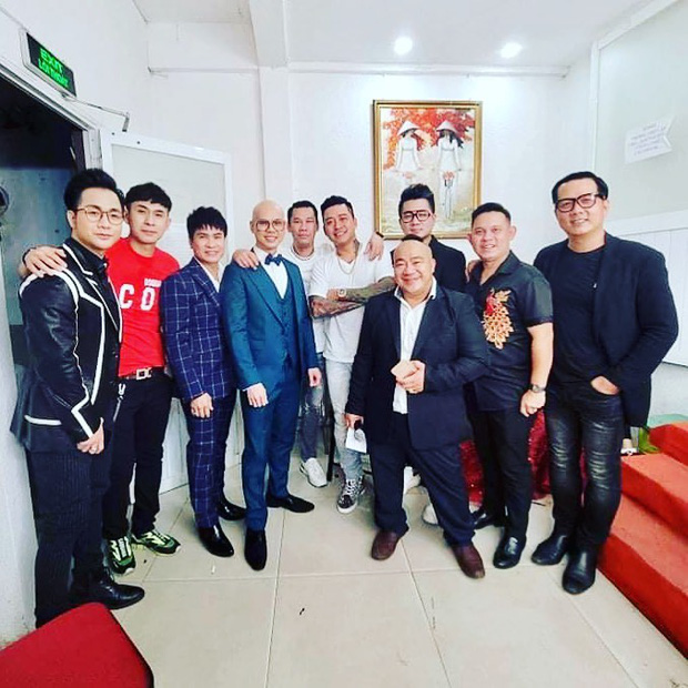 Đại gia Đức Huy đứng giữa khoác vai ca sĩ Tuấn Hưng và ca sĩ Phan Đình Tùng