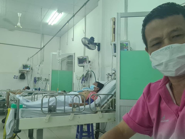 Hiện tại, diễn viên Đắc Long đã ổn hơn nhưng vẫn phải thở máy và điều trị ở bệnh viện Chợ Rẫy