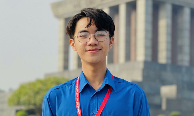 Thủ khoa khối D14 - Võ Lập Phúc