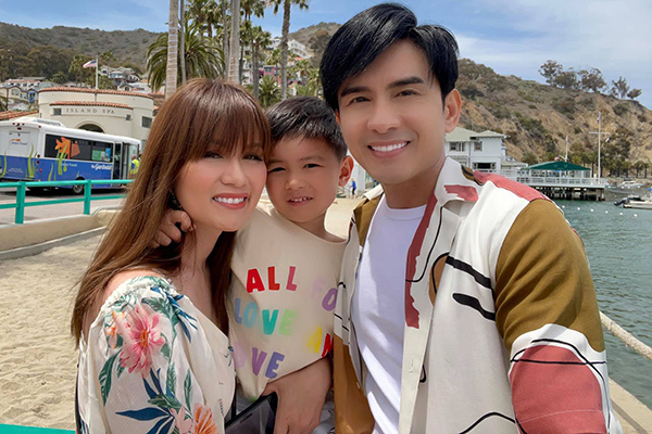 Đan Trường cùng vợ và con trai những ngày hạnh phúc.