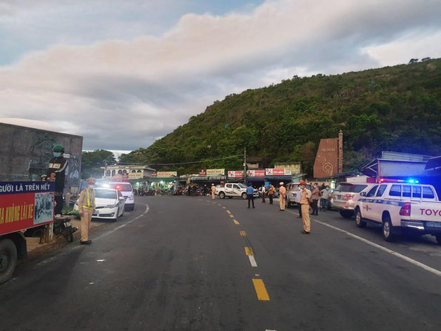 Trung tá Phạm Hồng Hải, Trạm trưởng CSGT Cửa ô Hòa Nhơn (TP. Đà Nẵng) cho biết: Hầu hết người trong đoàn từ phía Nam trở về quê là người miền Trung, các tỉnh Bắc miền Trung như Huế, Quảng Trị, Quảng Bình, Nghệ An, Hà Tĩnh, Thanh Hóa. Cũng có một số trường hợp là người các tỉnh phía Bắc