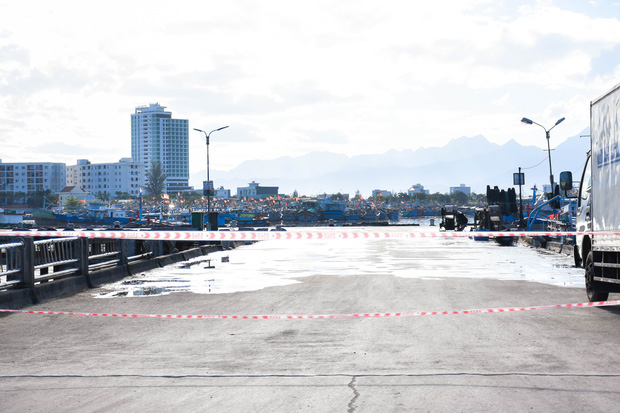 Hiện, Cảng cá Thọ Quang nơi phát hiện 39 ca Covid-19 đã tạm dừng hoạt động