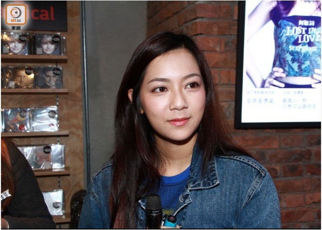 Hà Nhạn Thi cũng thông báo chấm dứt hợp đồng với TVB.