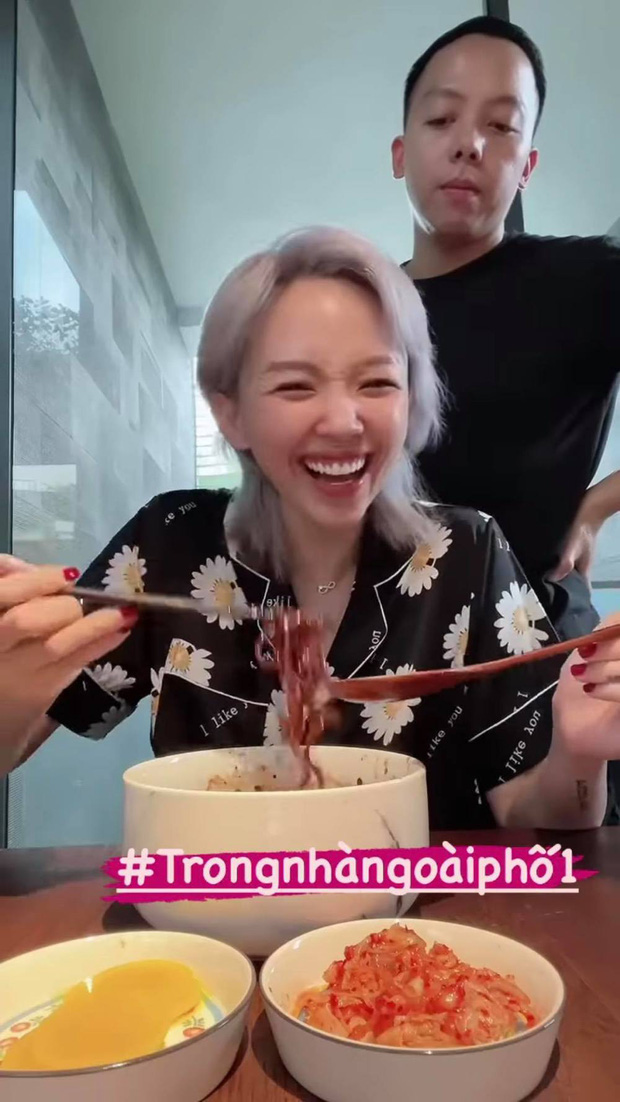 Những khoảnh khắc 2 vợ chồng lầy lội pha trò bên nhau đều khiến dân tình thích thú