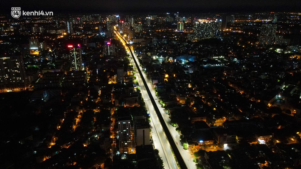 Đường Trần Phú không có phương tiện nào qua lại