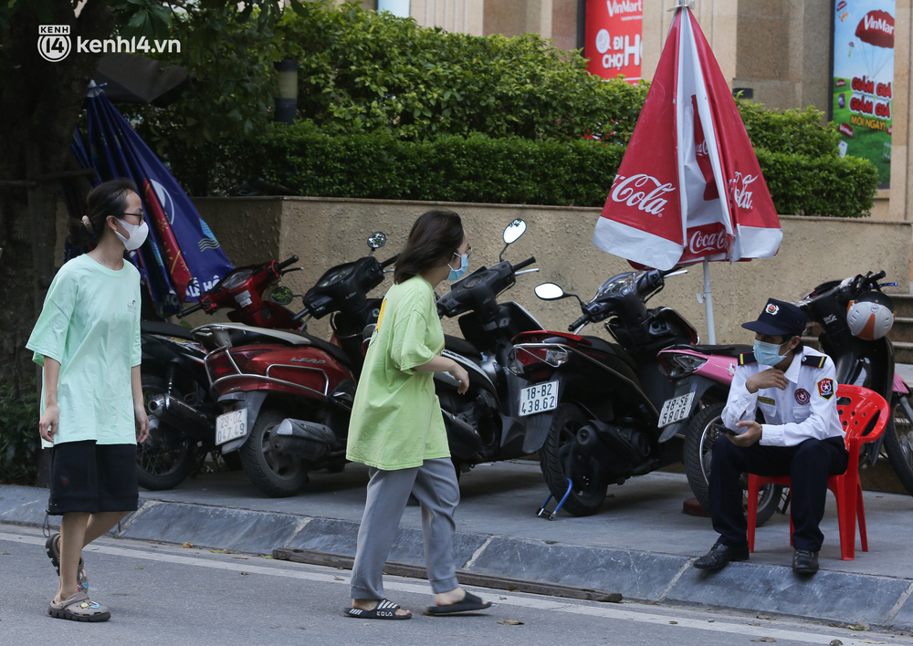 Một số người dân vẫn chưa biết thông tin siêu thị này đã đóng cửa