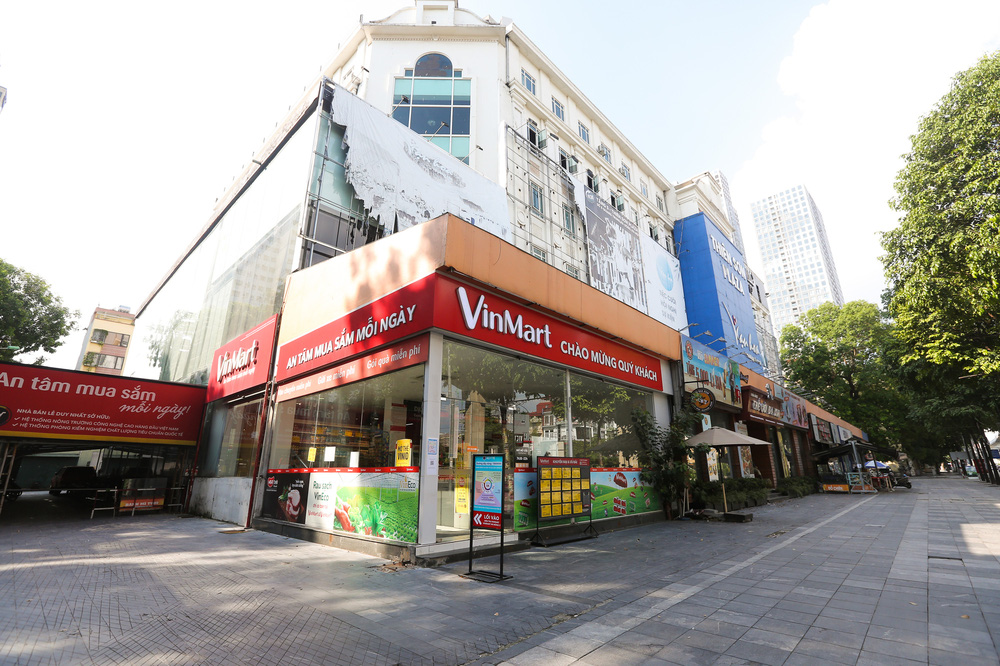 Tại VinMart Hà Đông (phường Quang Trung, Hà Đông) lúc 15h40 cũng đã 