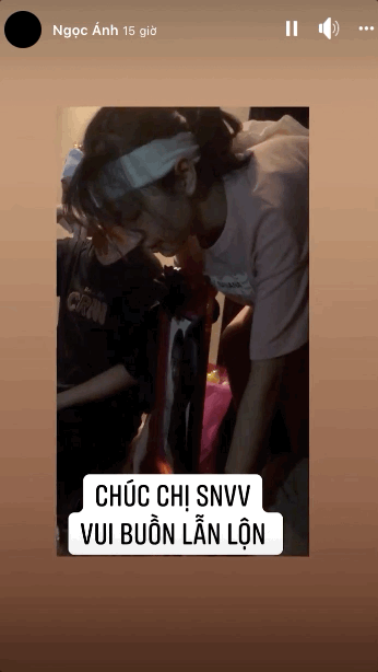 Khoảnh khắc đau lòng của gia đình cố NS Giang Còi sau lễ hoả táng nam nghệ sĩ