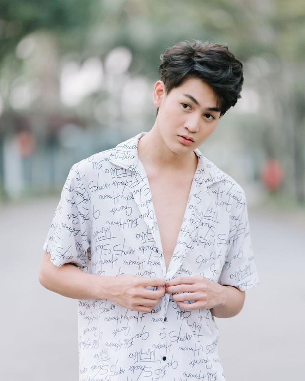 Toytoy đang là ngôi sao hot đang lên của làng điện ảnh Thái Lan. Sắp tới, anh còn có 1 bộ phim đề tài boylove chuẩn bị khai máy