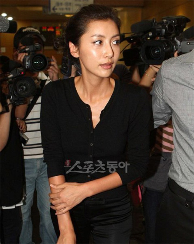 Lần cuối Han Sung Joo xuất hiện trước công chúng là trong phiên tòa xét xử. Kể từ đó tới nay, cô hoàn toàn ở ẩn