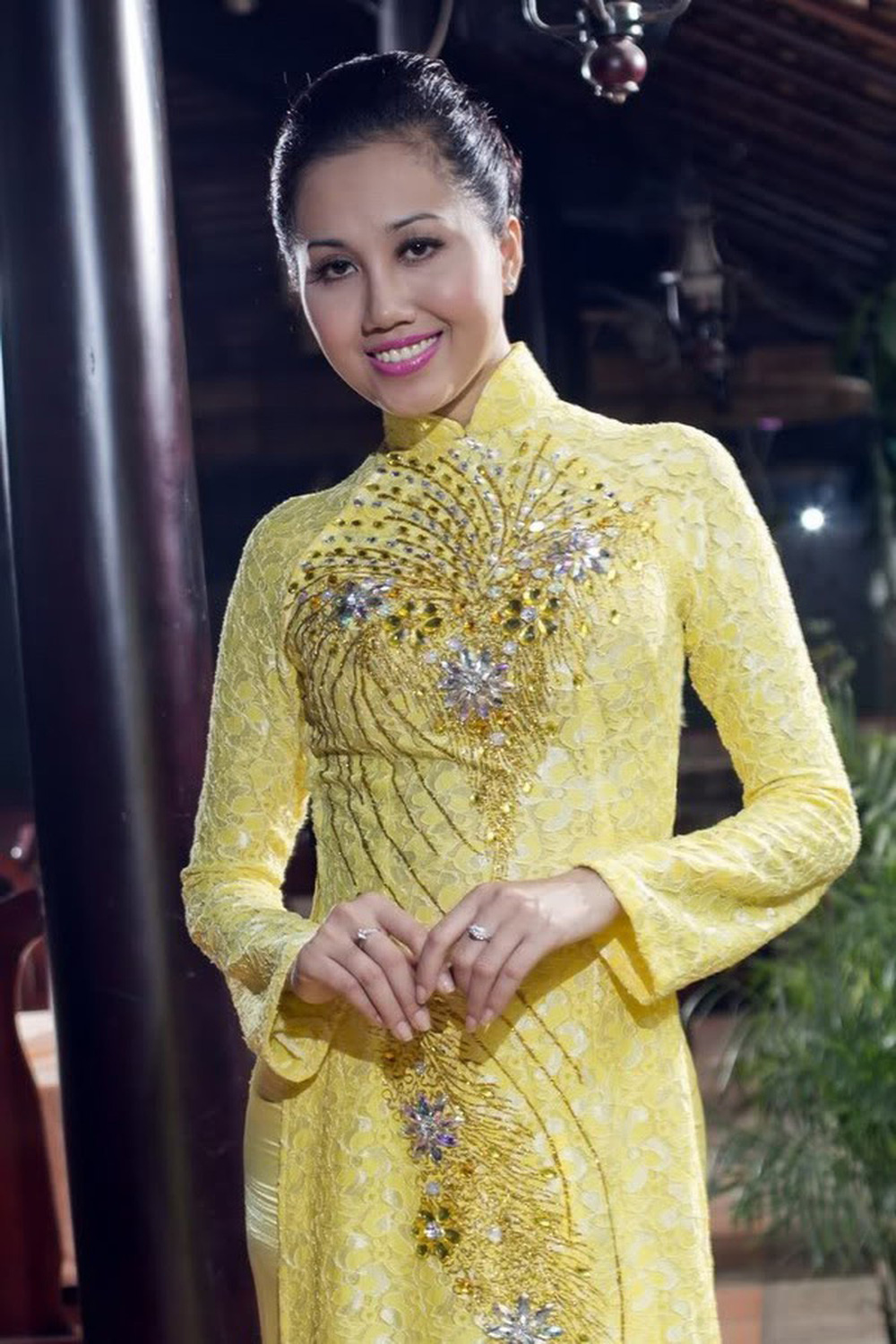 Mỹ Xuân tham gia một vài cuộc thi nhan sắc và có danh hiệu.