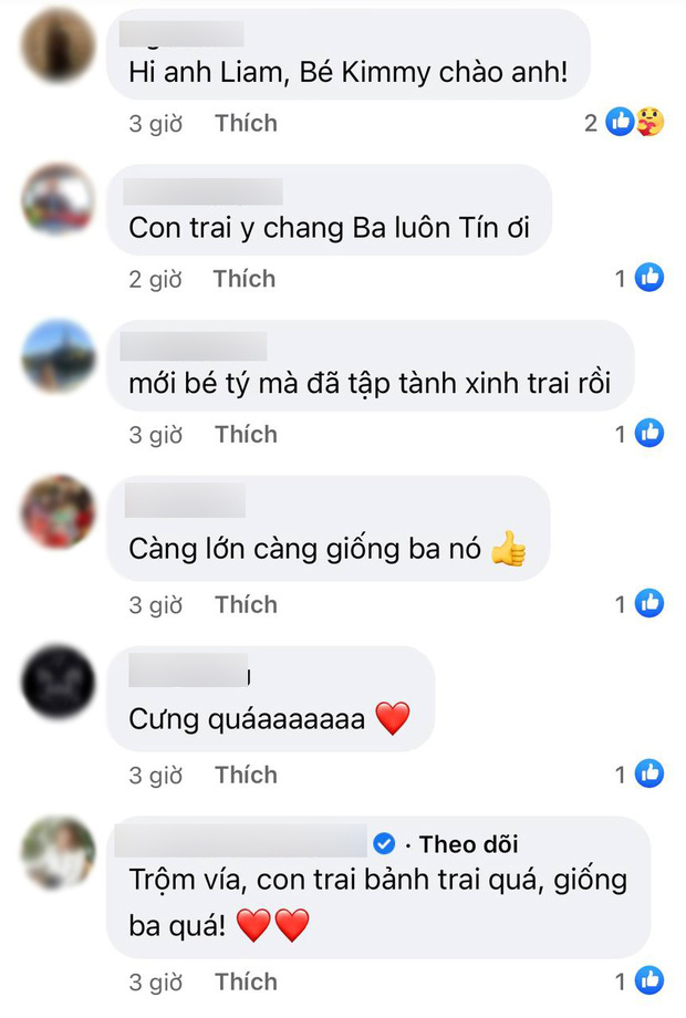 Cậu bé được dân mạng nhận xét là ngày càng bảnh bao giống y hệt bố