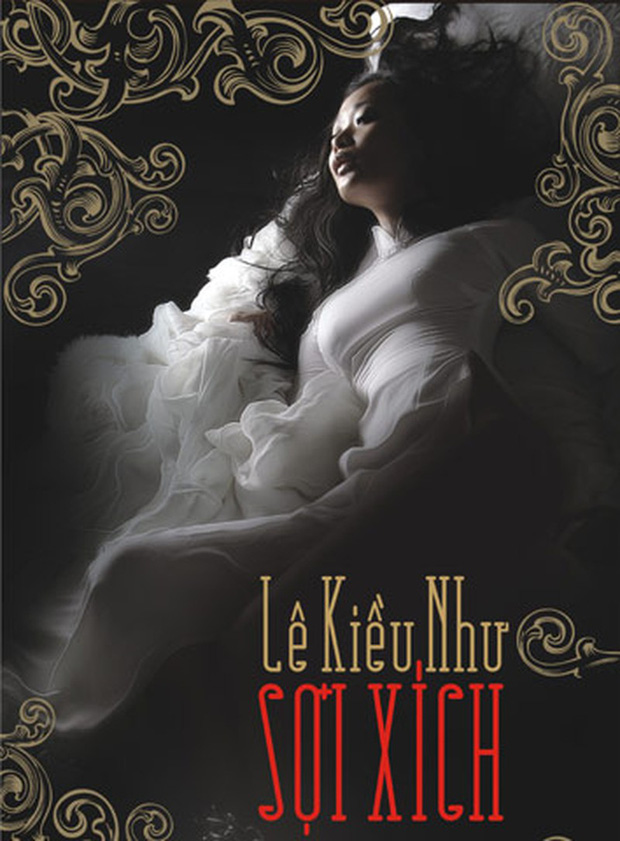 Bìa cuốn tiểu thuyết Sợi Xích cũng được minh họa bằng chính những hình ảnh gợi cảm của Lê Kiều Như