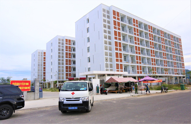 Bệnh viện dã chiến KTX phía tây thành phố, nơi điều trị chính cho các ca Covid-19 ở Đà Nẵng