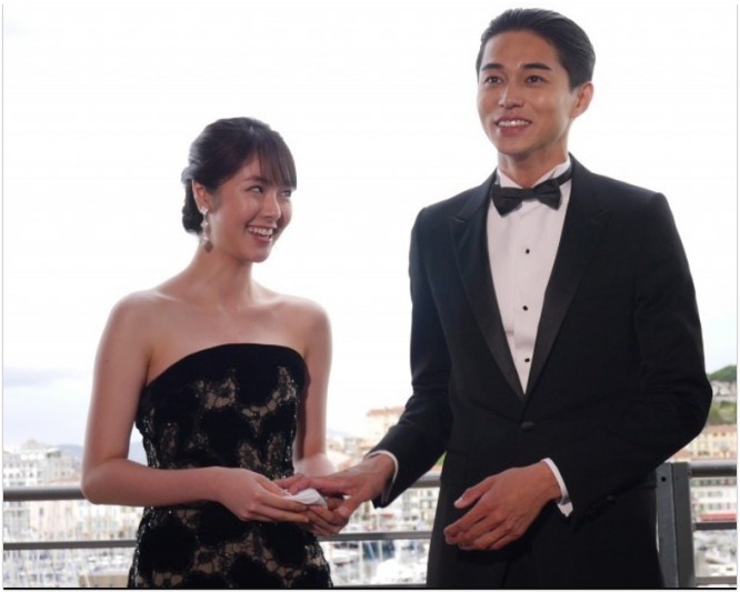 Thời gian này cả hai đã bên nhau nhưng che giấu rất khéo.