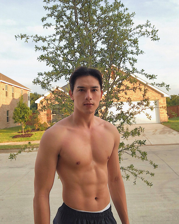 Nam diễn viên rất chăm tung ảnh body 