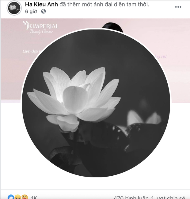 Hoa hậu Hà Kiều Anh cũng đổi ảnh đại diện sang biểu tượng tang hiếu sau khi bố dượng qua đời