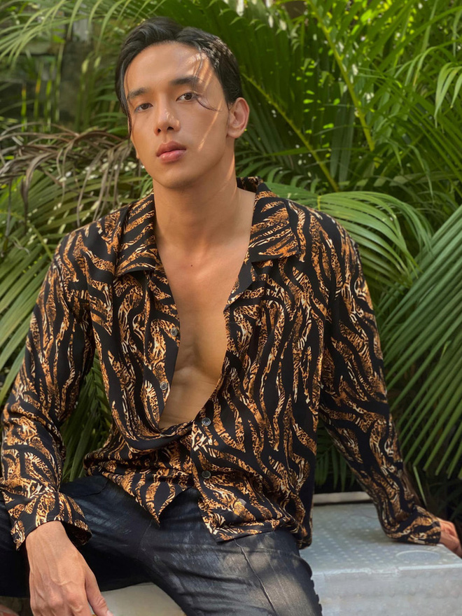 Chị em ơi ra đây mà xem, trai đẹp ngày nào nay đã trở lại thật rồi!