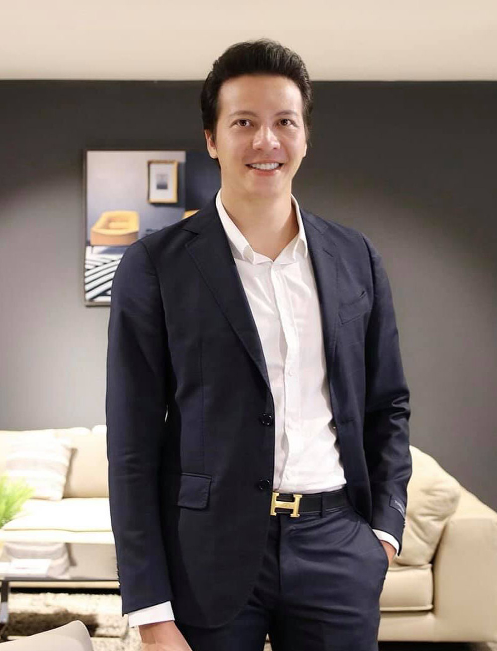 Dương Hoàng Anh hoạt động lâu năm trong lĩnh vực người mẫu, diễn viên và anh còn được mệnh danh là 