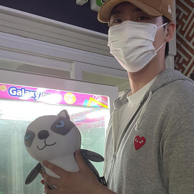 Lee Jong Suk đã có buổi 