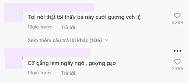 Nhiều ý kiến cho rằng Tiểu Hý cười gượng...
