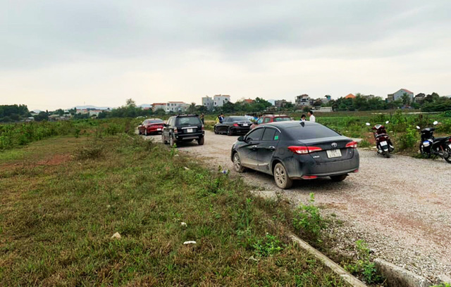 Sốt đất từng làm náo loạn vùng quê thời điểm đầu năm. Ảnh: Minh hoạ